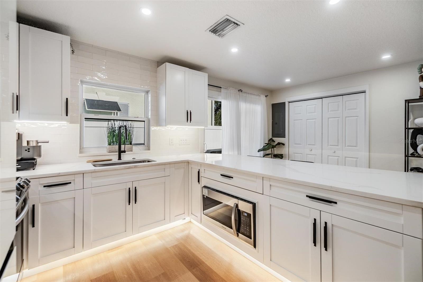 HANAN ESTATES - Residential