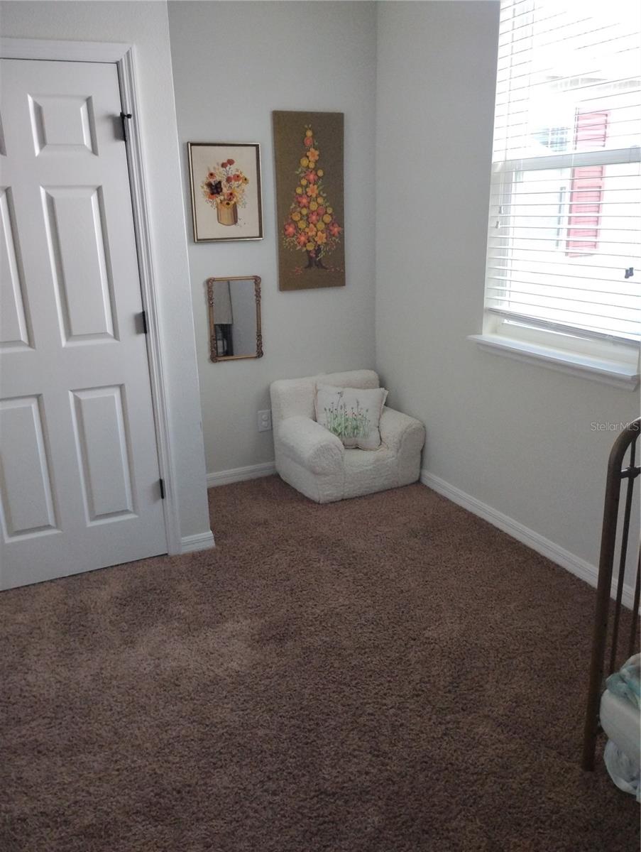 NEW RIVER LAKES PH 01 - Residential