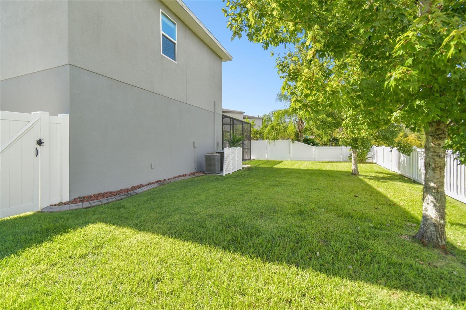 NEW RIVER LAKES PH 01 - Residential