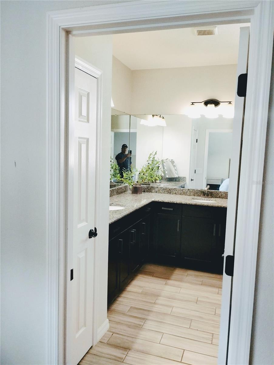 NEW RIVER LAKES PH 01 - Residential