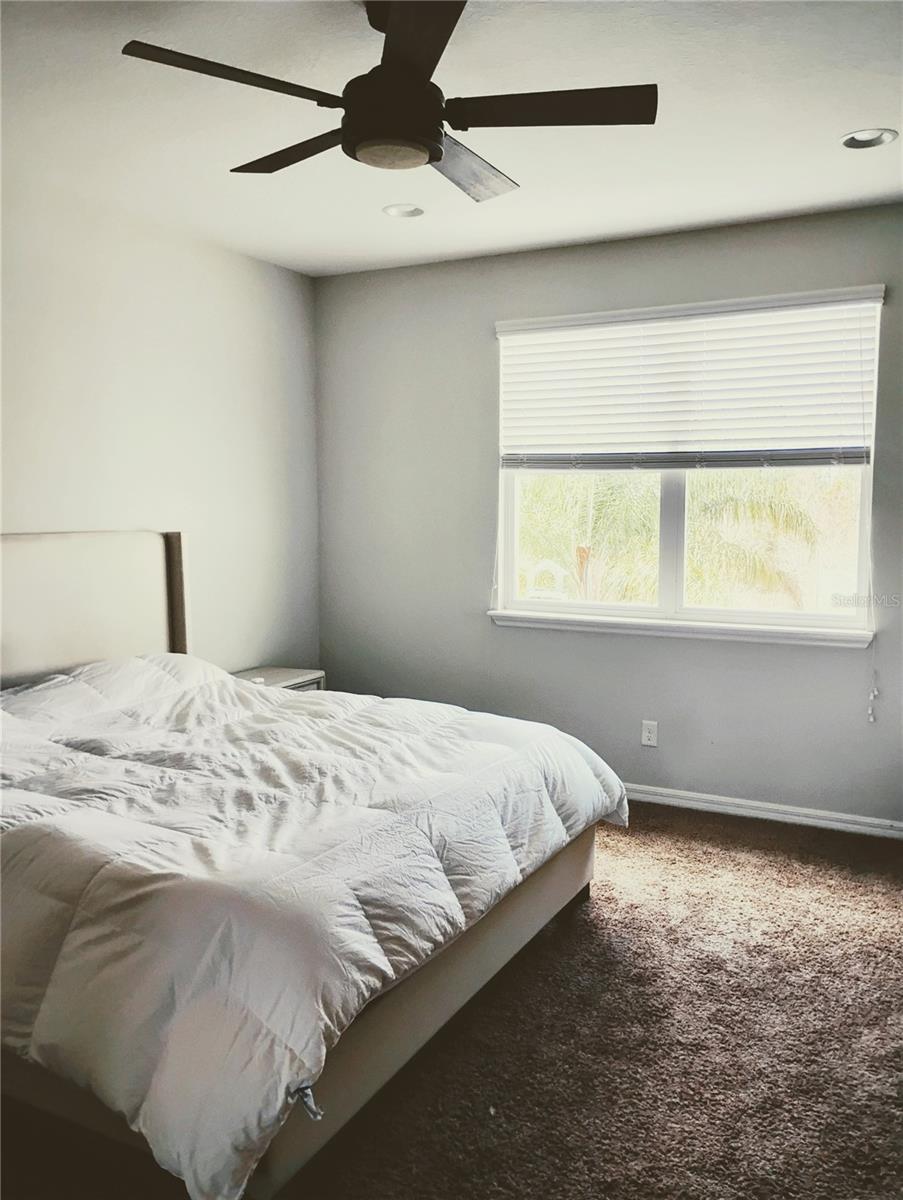 NEW RIVER LAKES PH 01 - Residential