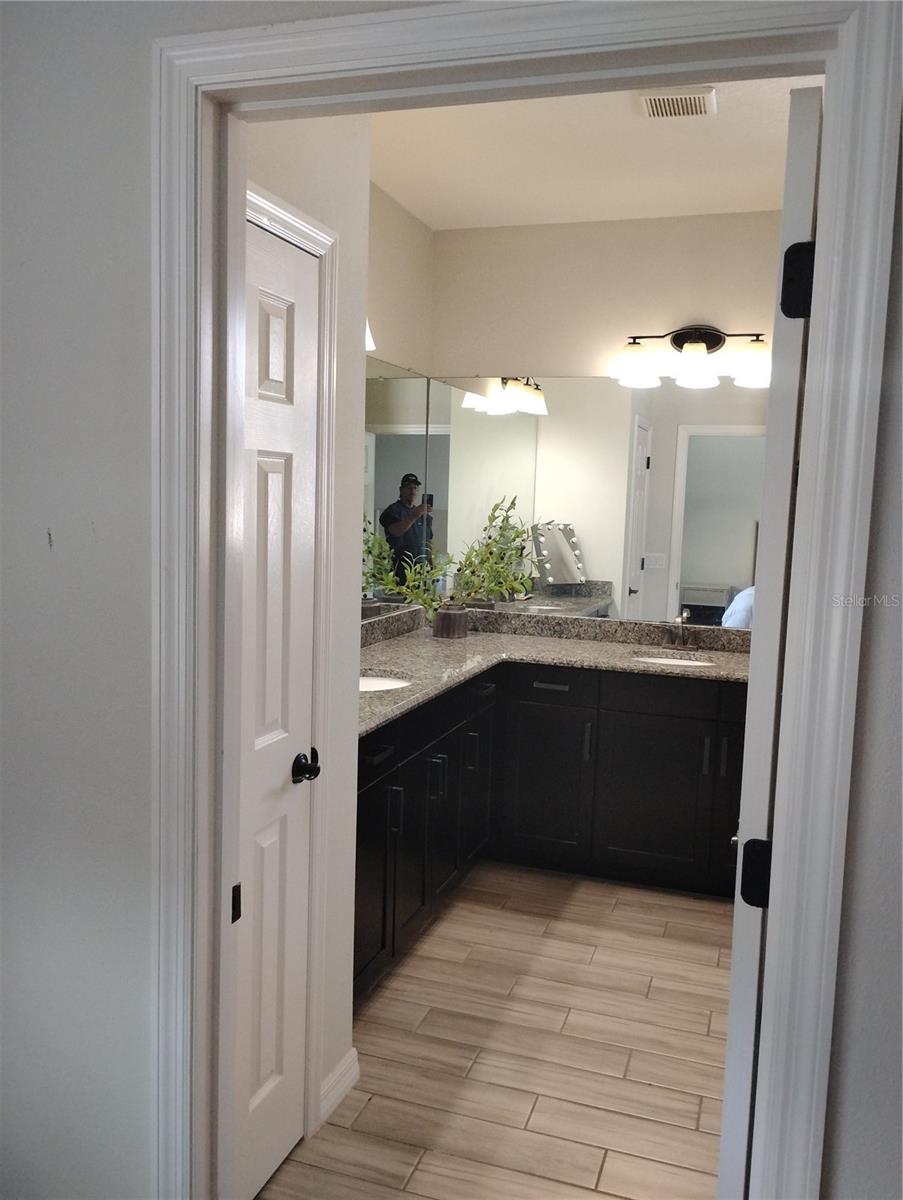 NEW RIVER LAKES PH 01 - Residential