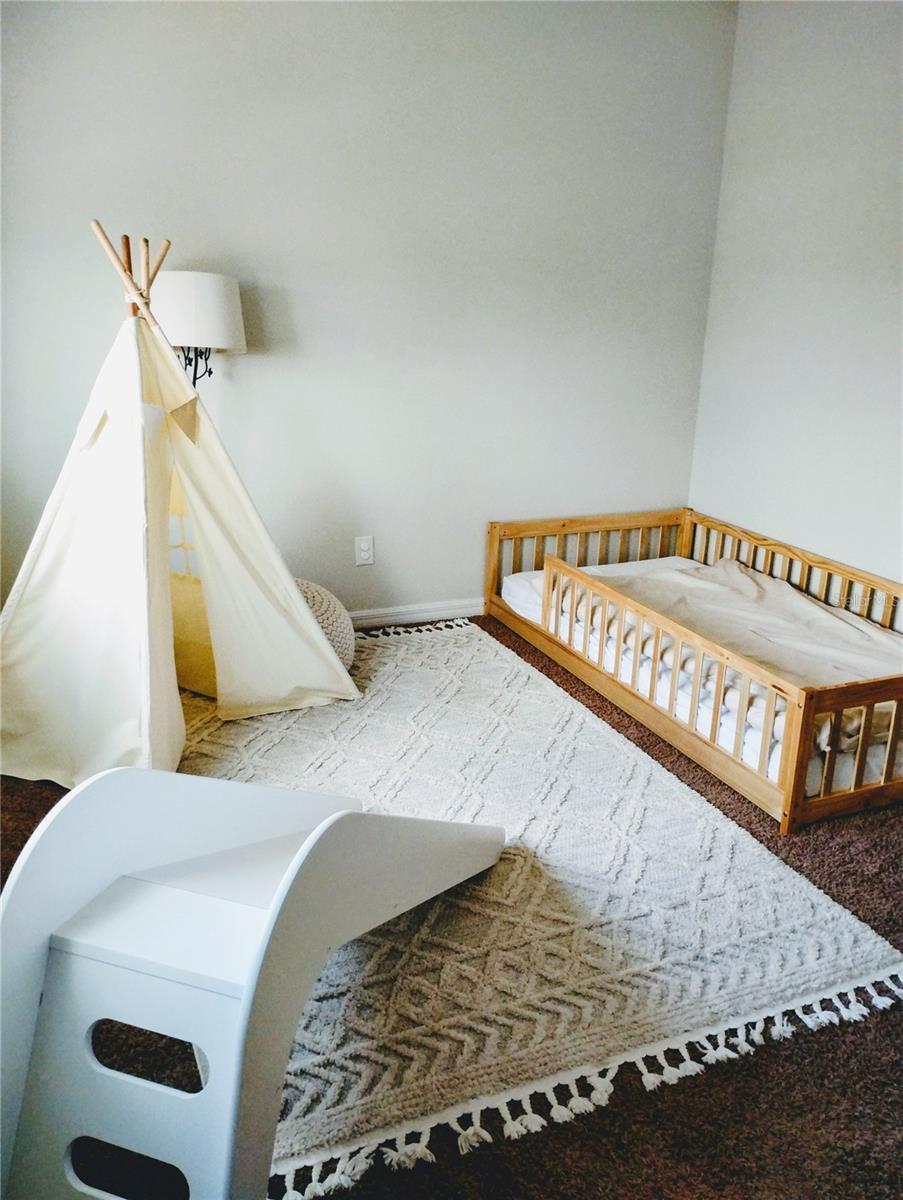 NEW RIVER LAKES PH 01 - Residential