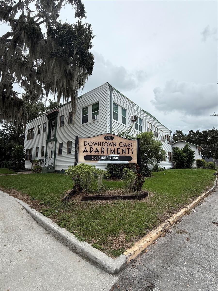 Take a look at this beautifully designed 1-bedroom, 1-bathroom apartment, available now just steps from the scenic shores of Lake Howard, right in the heart of downtown Winter Haven. This thoughtfully laid-out apartment offers a warm and welcoming atmosphere with every square inch maximized for both comfort and functionality. Step into the generously sized bedroom featuring a large walk-in closet, and enjoy the convenience of a well-appointed bathroom with dual access from both the bedroom and the main living area—ideal for hosting guests or enjoying your own private retreat. The bright and airy living space is enhanced by oversized windows that flood the apartment with natural light, creating an open and cheerful environment throughout the day. You'll love the eat-in kitchen, which provides a charming spot for morning coffee, meals, or catching up on your favorite book. Just minutes away from the best of downtown, you’ll find yourself surrounded by a dynamic mix of local restaurants, boutique shops, and exciting entertainment options, offering a lifestyle that’s as convenient as it is enjoyable. Lawn care and water are included in the rent, making everyday living a breeze. Please note a $34 monthly Tenant Benefit Package and a $10.95 monthly rental insurance charge apply. Don’t miss this opportunity to call one of Winter Haven’s most desirable locations home—schedule your tour today and experience all this lovely apartment has to offer!