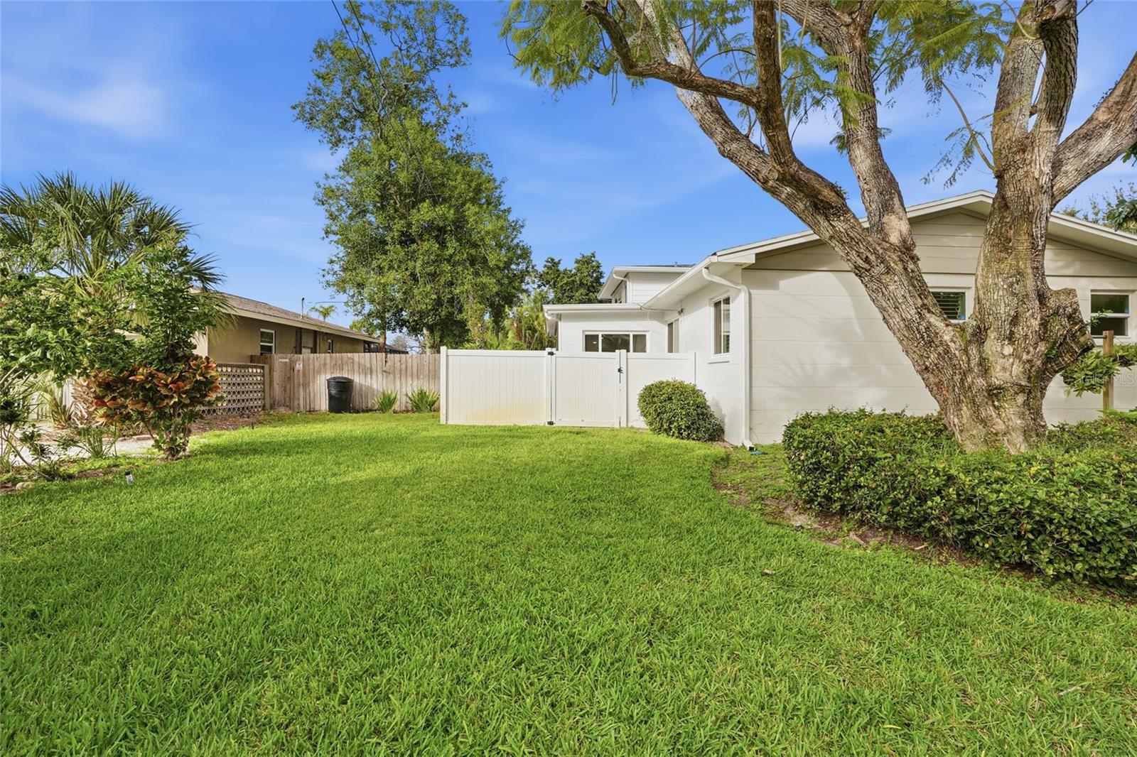 PINELLAS POINT ADD SEC B MOUND SEC - Residential