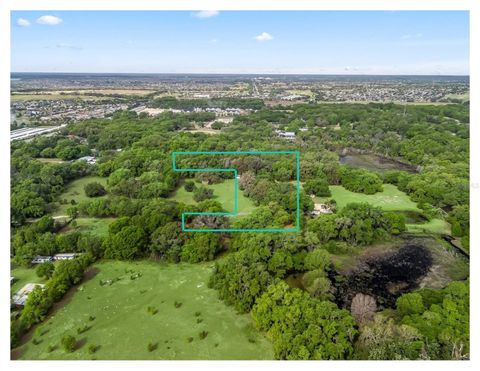 Tiny photo for 747 County Road 466a, Fruitland Park, FL 34731 (MLS # G5109544)