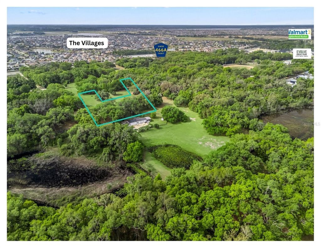 Photo of 747 County Road 466a, Fruitland Park, FL 34731 (MLS # G5109544)