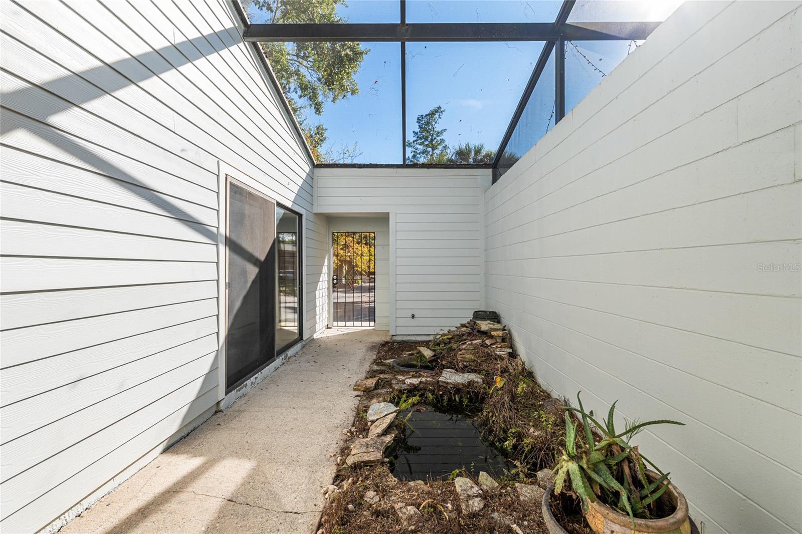 N/A - Residential Lease