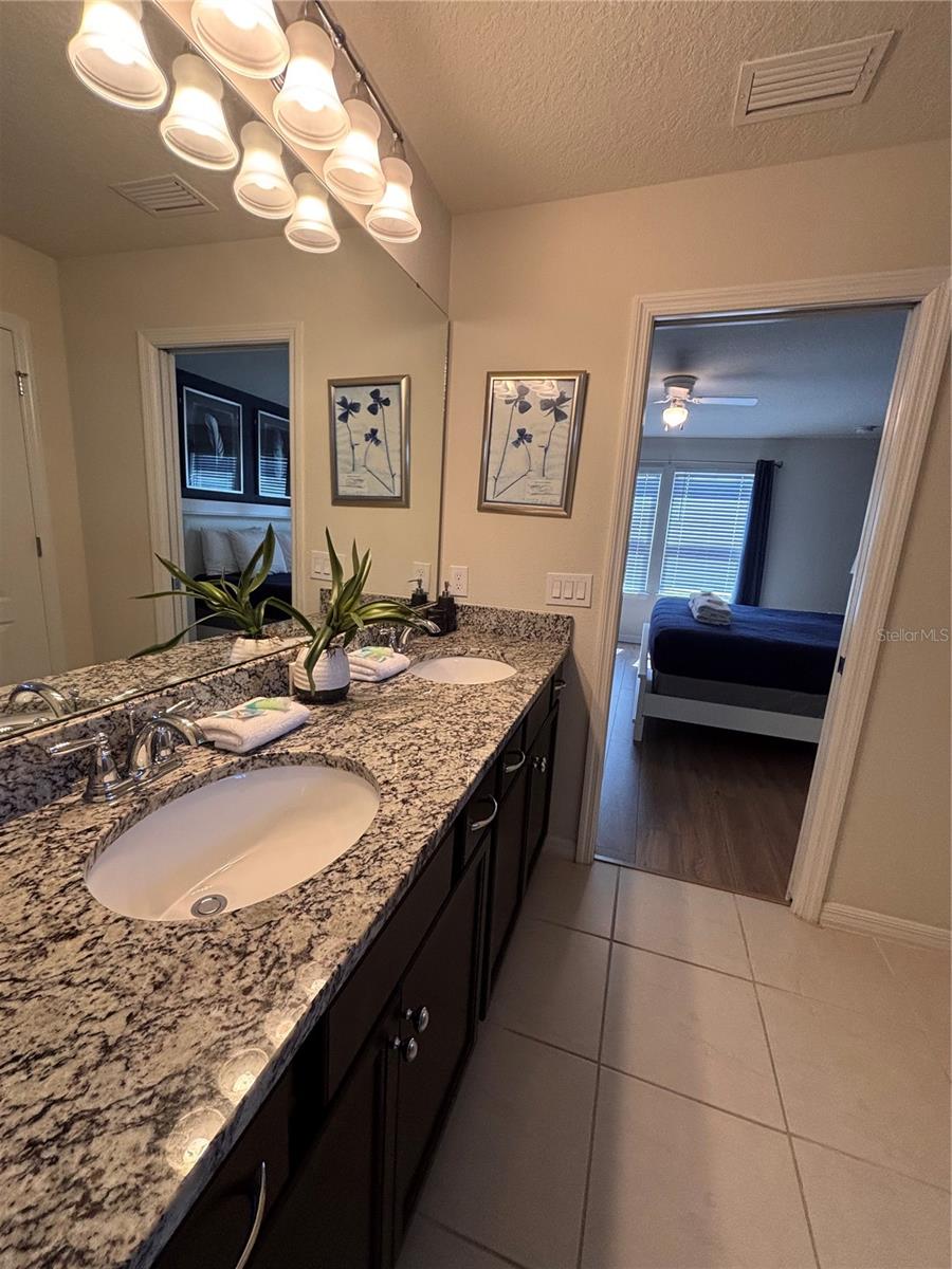 WINDSOR AT WESTSIDE PH 3A - Residential Lease