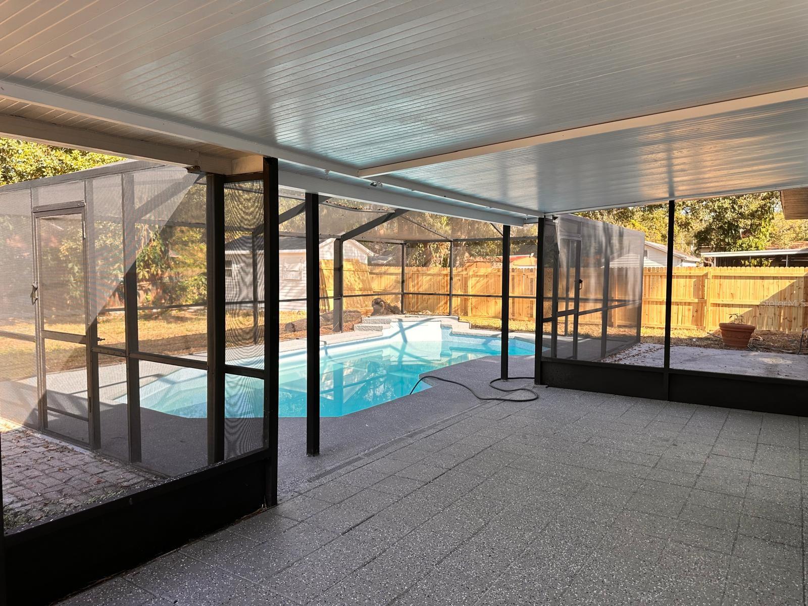 TWIN GARDENS - Residential