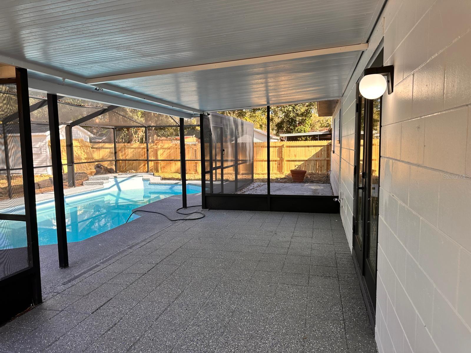 TWIN GARDENS - Residential