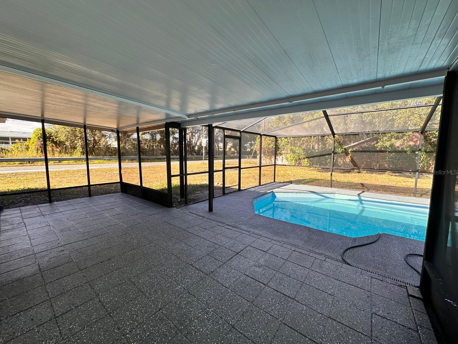 TWIN GARDENS - Residential