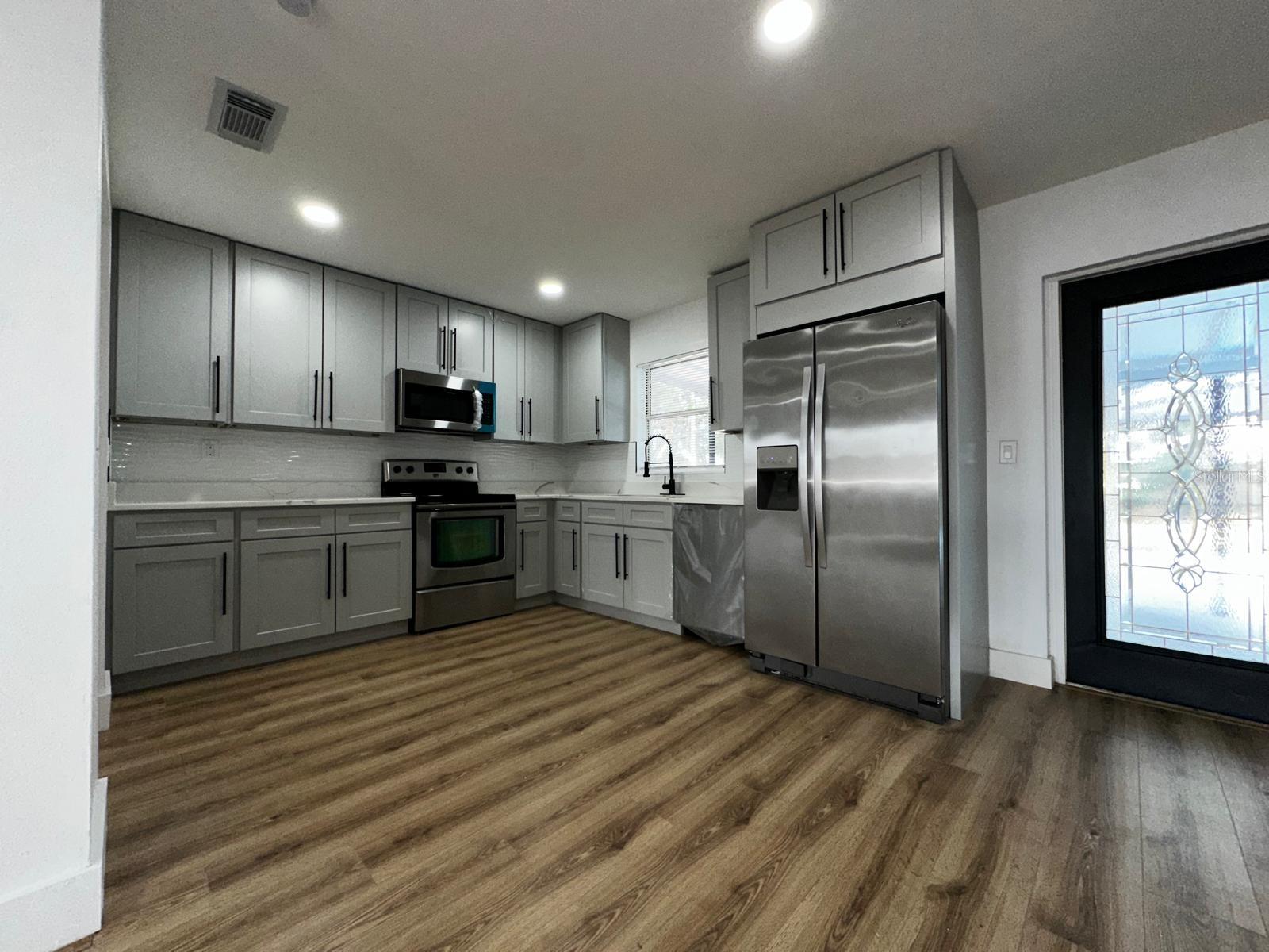 TWIN GARDENS - Residential