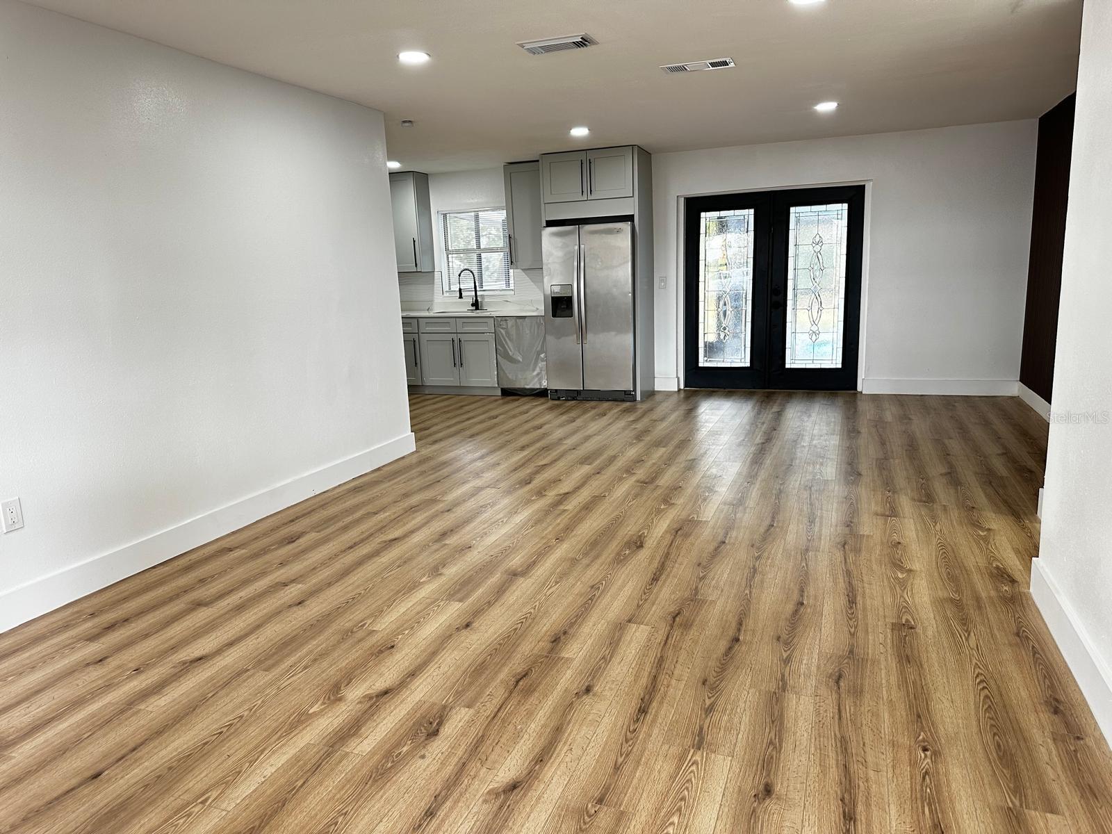 TWIN GARDENS - Residential