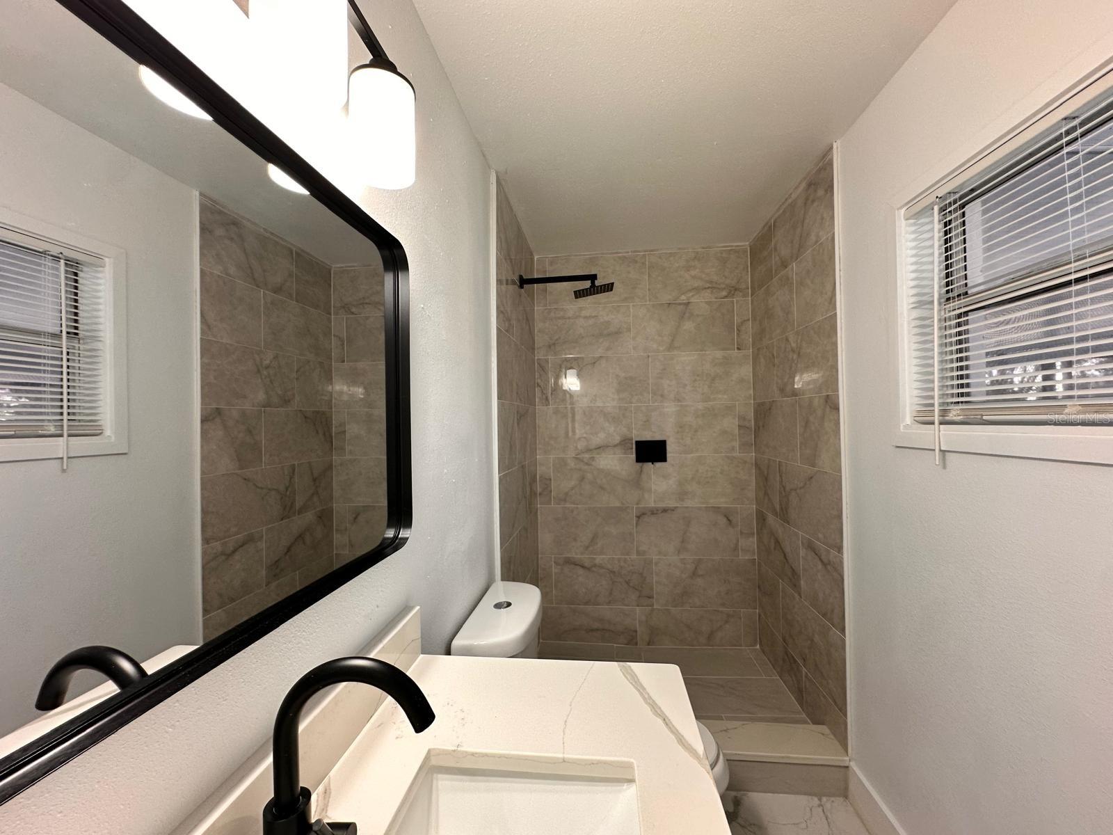 TWIN GARDENS - Residential