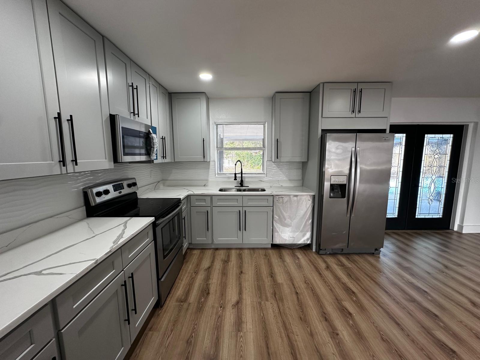 TWIN GARDENS - Residential