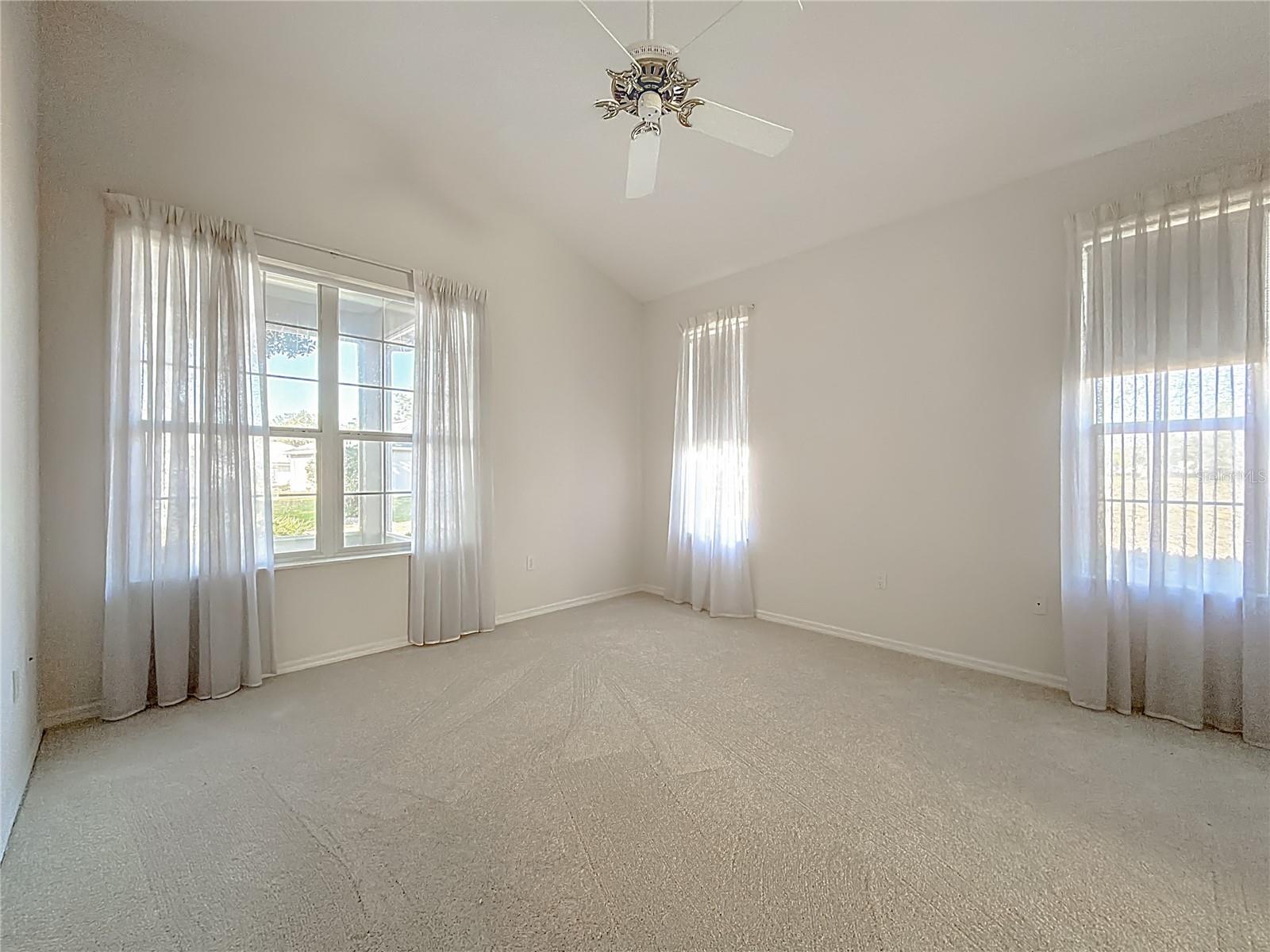 OAK RUN BAYTREE GREENS - Residential