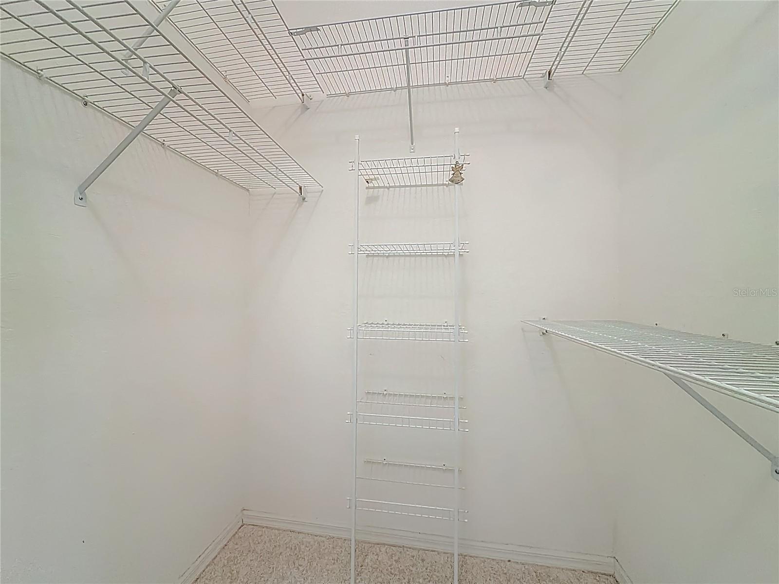 OAK RUN BAYTREE GREENS - Residential