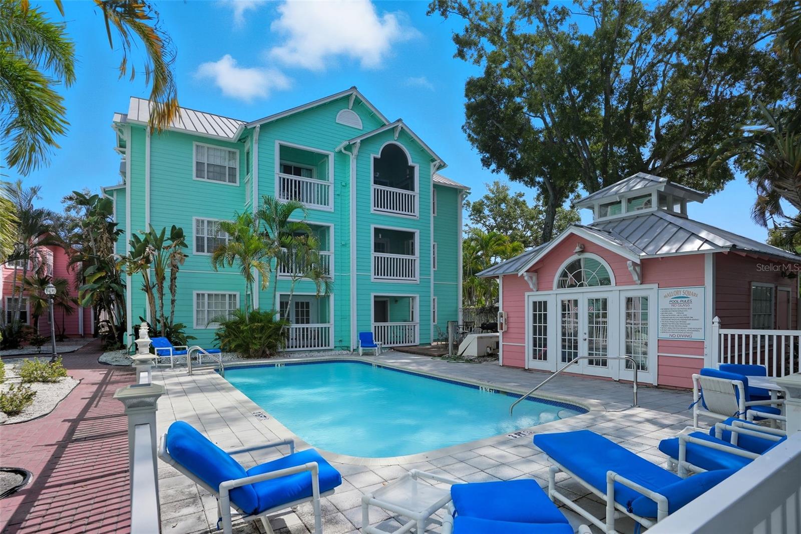 MALLORY SQUARE A CONDO - Residential Lease