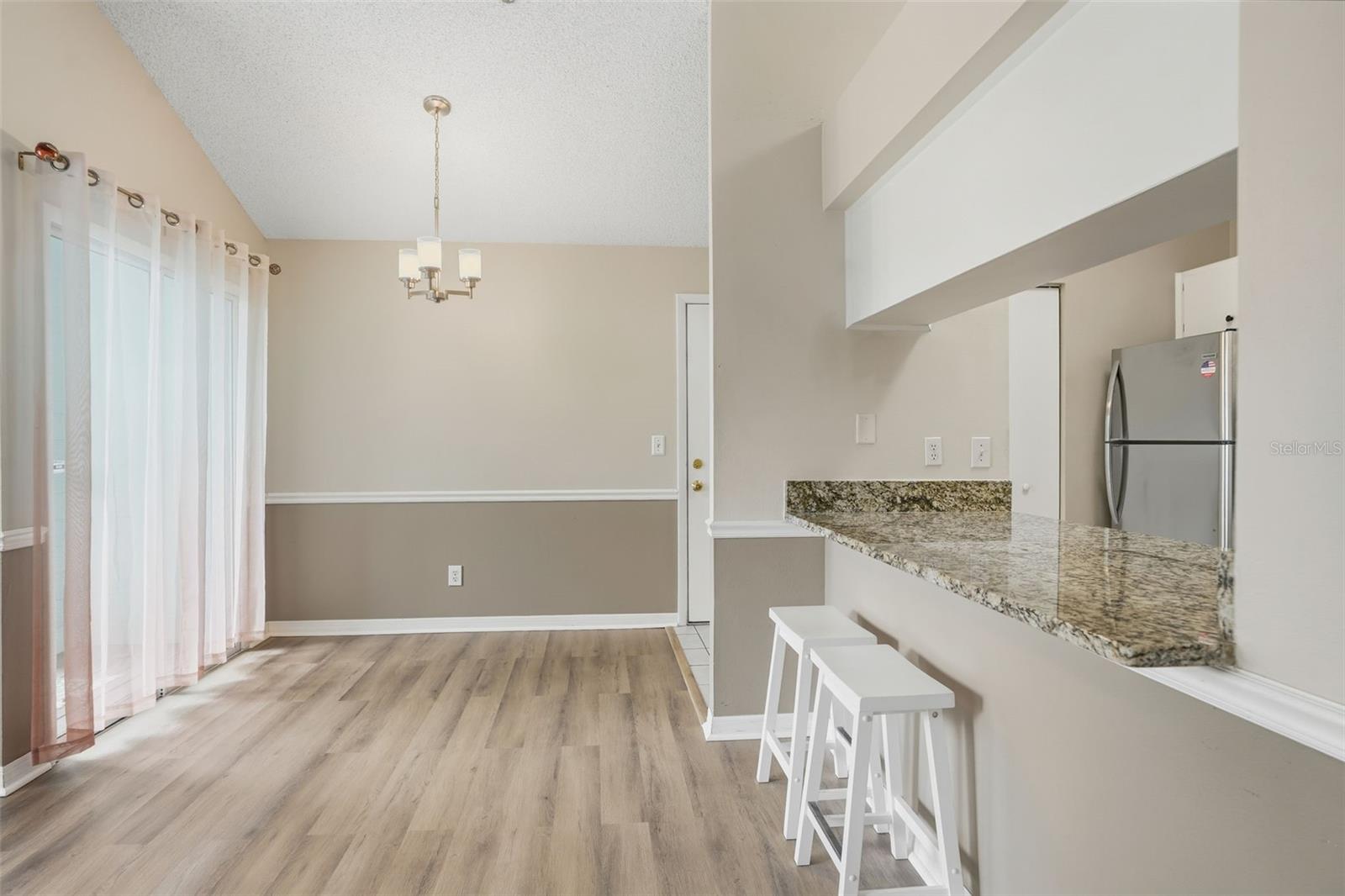 MALLORY SQUARE A CONDO - Residential Lease