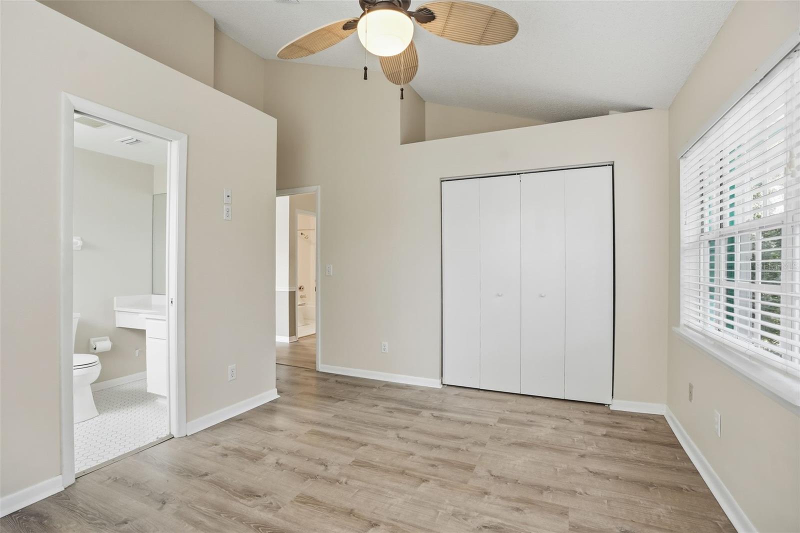 MALLORY SQUARE A CONDO - Residential Lease