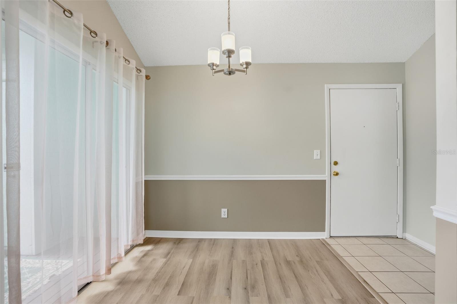 MALLORY SQUARE A CONDO - Residential Lease