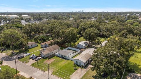 3290 70TH AVENUE N ST PETERSBURG FL 33702