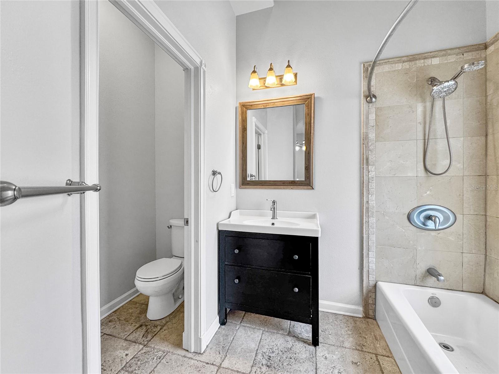 DUPREE GARDENS ESTATES - Residential Lease