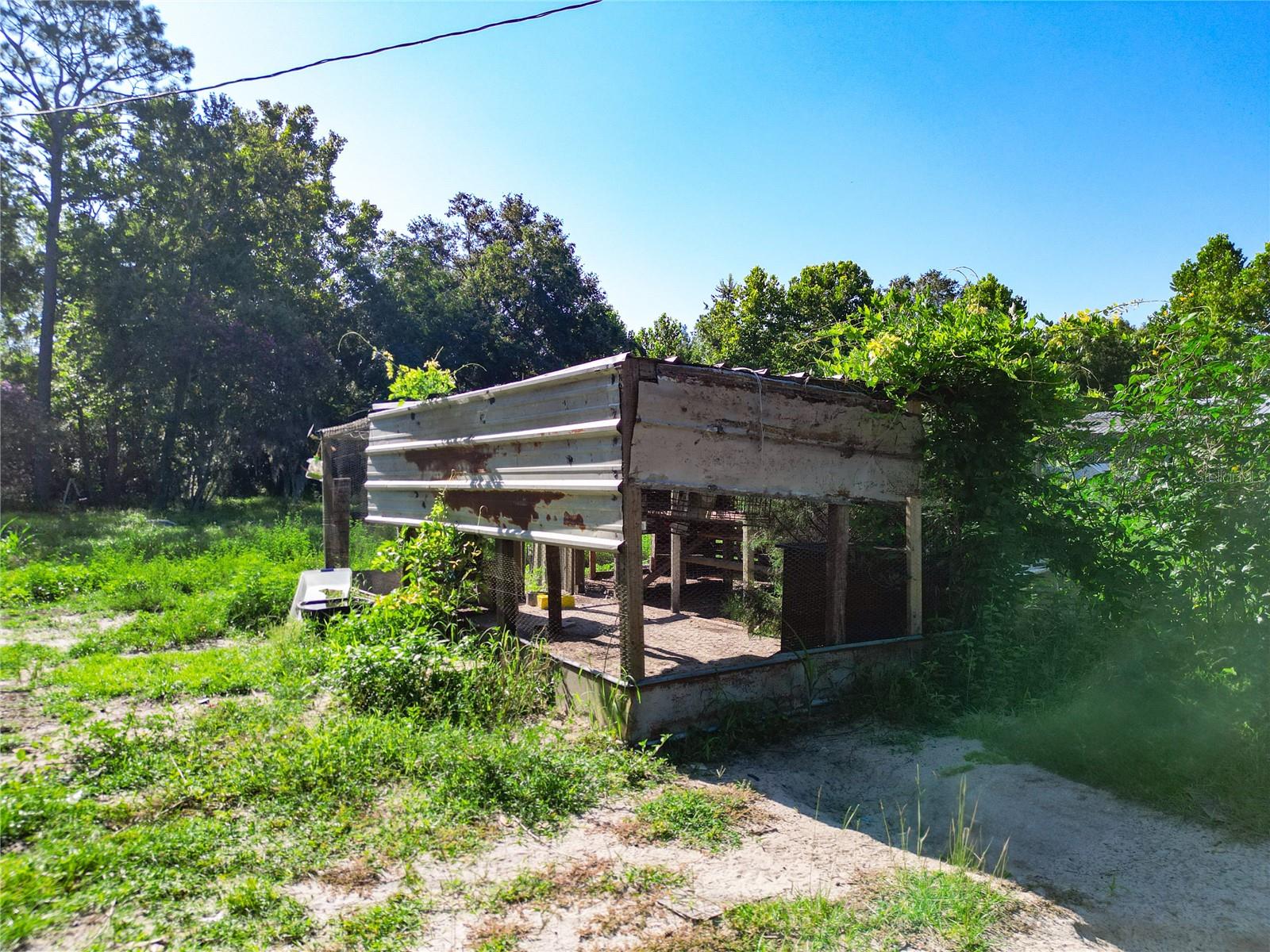 WOODLAND ACRES - Residential