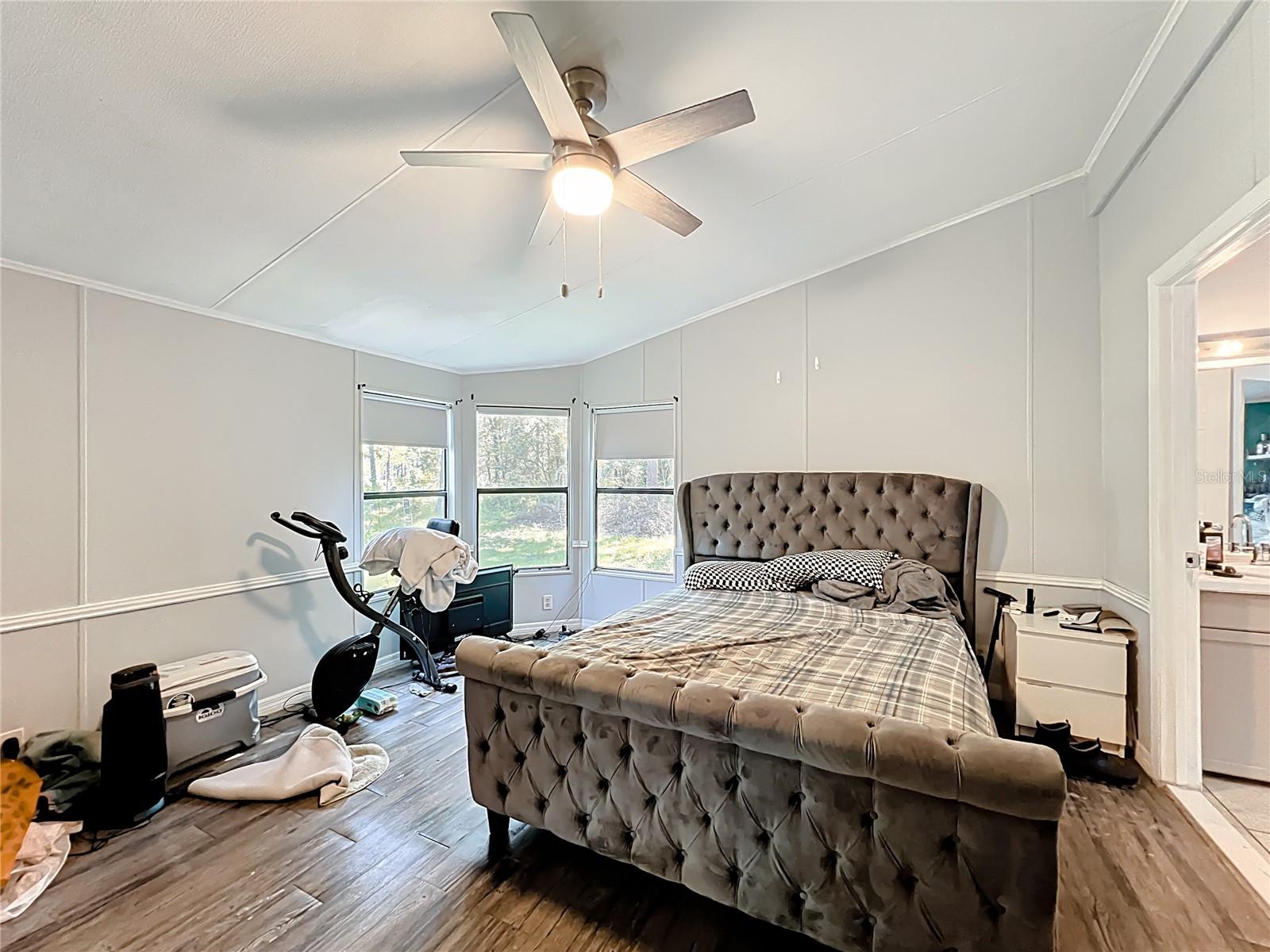 WOODLAND ACRES - Residential