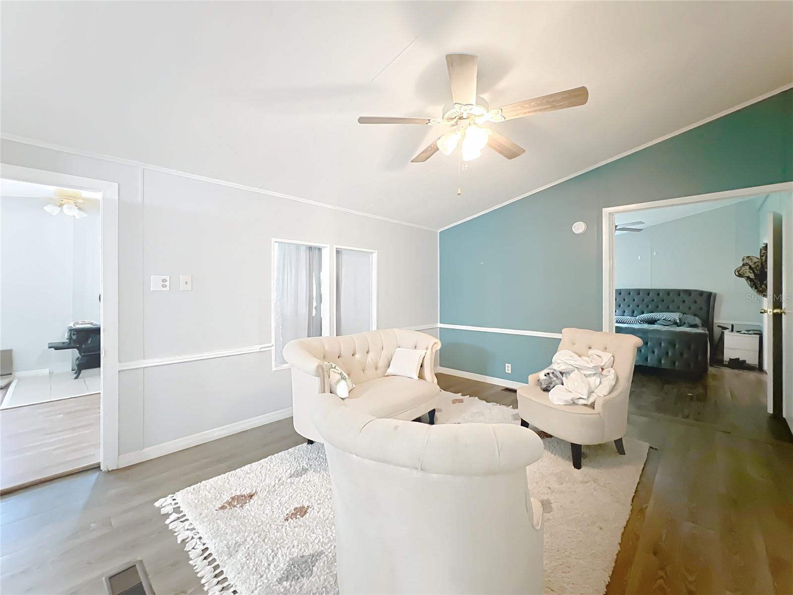 WOODLAND ACRES - Residential