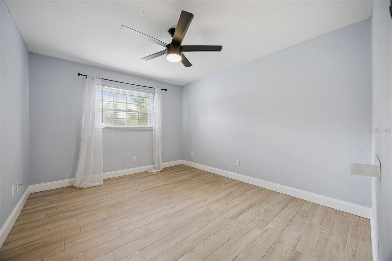 SWEETWATER OAKS SEC 14 - Residential