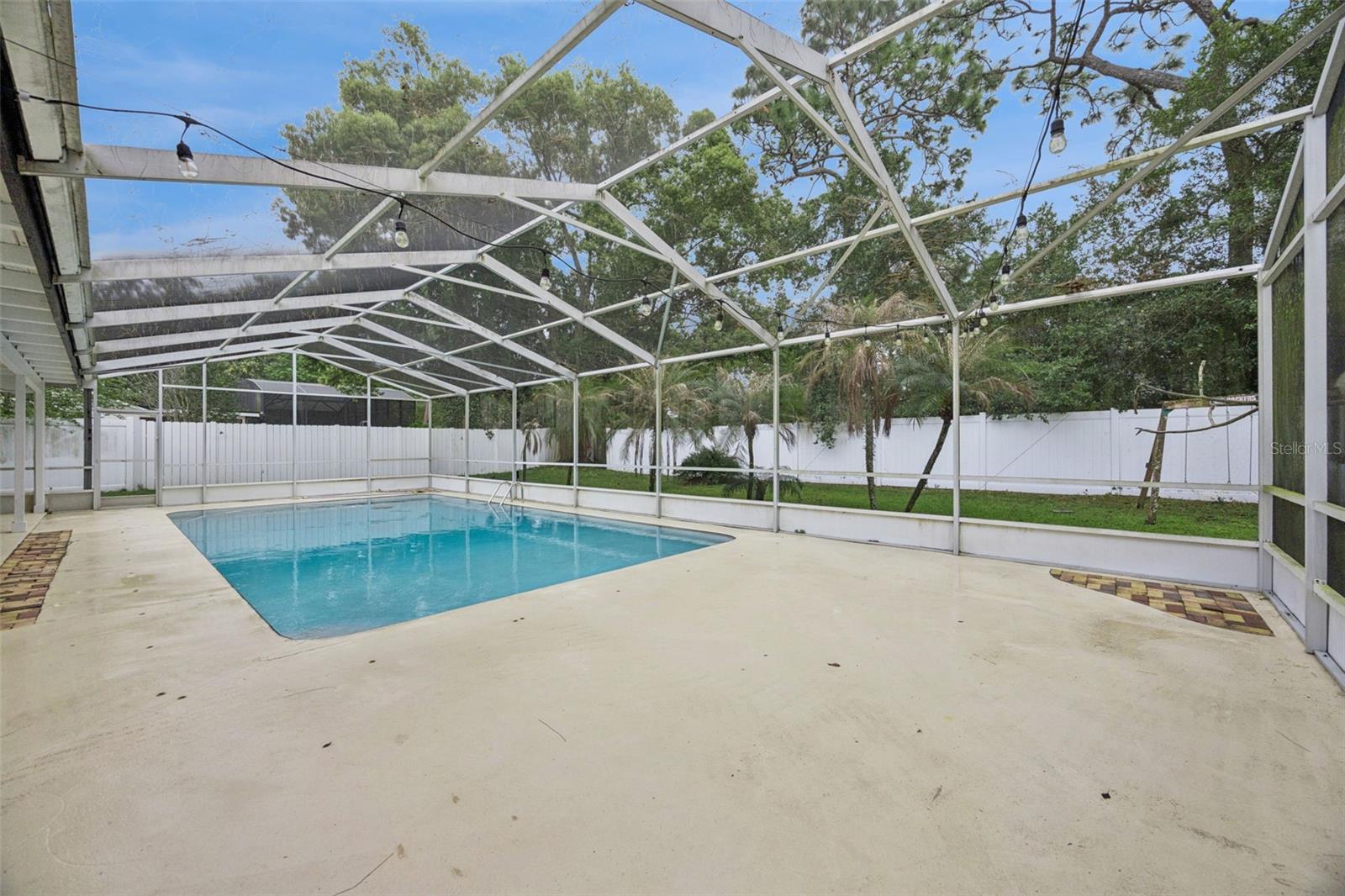 SWEETWATER OAKS SEC 14 - Residential