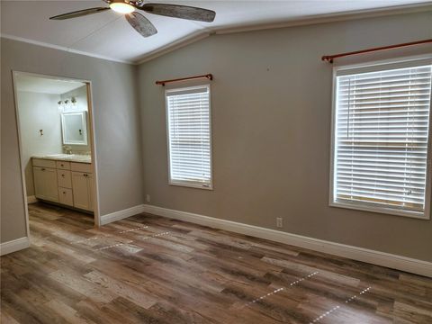 Tiny photo for 10915 NE 222nd Street, Fort Mccoy, FL 32134 (MLS # OM720034)