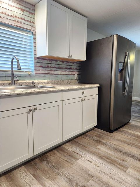 Tiny photo for 10915 NE 222nd Street, Fort Mccoy, FL 32134 (MLS # OM720034)