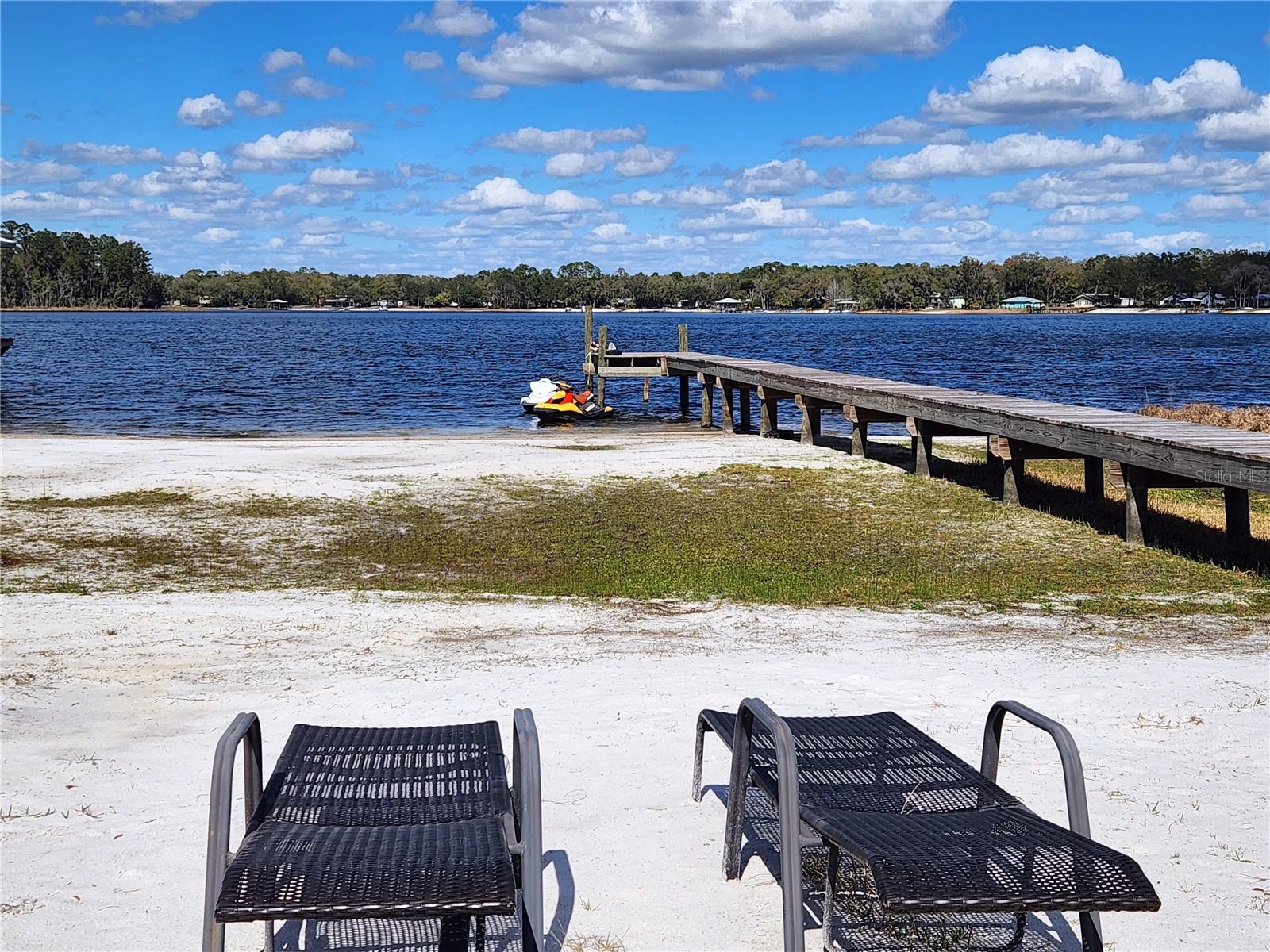 ISLAND LAKE TERRACE - Residential