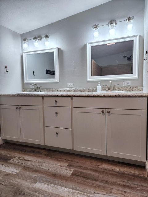 Tiny photo for 10915 NE 222nd Street, Fort Mccoy, FL 32134 (MLS # OM720034)