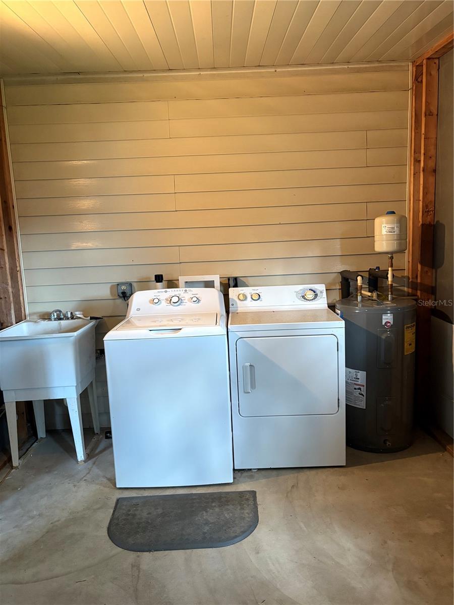 ORANGE BLOSSOM GARDENS - Residential