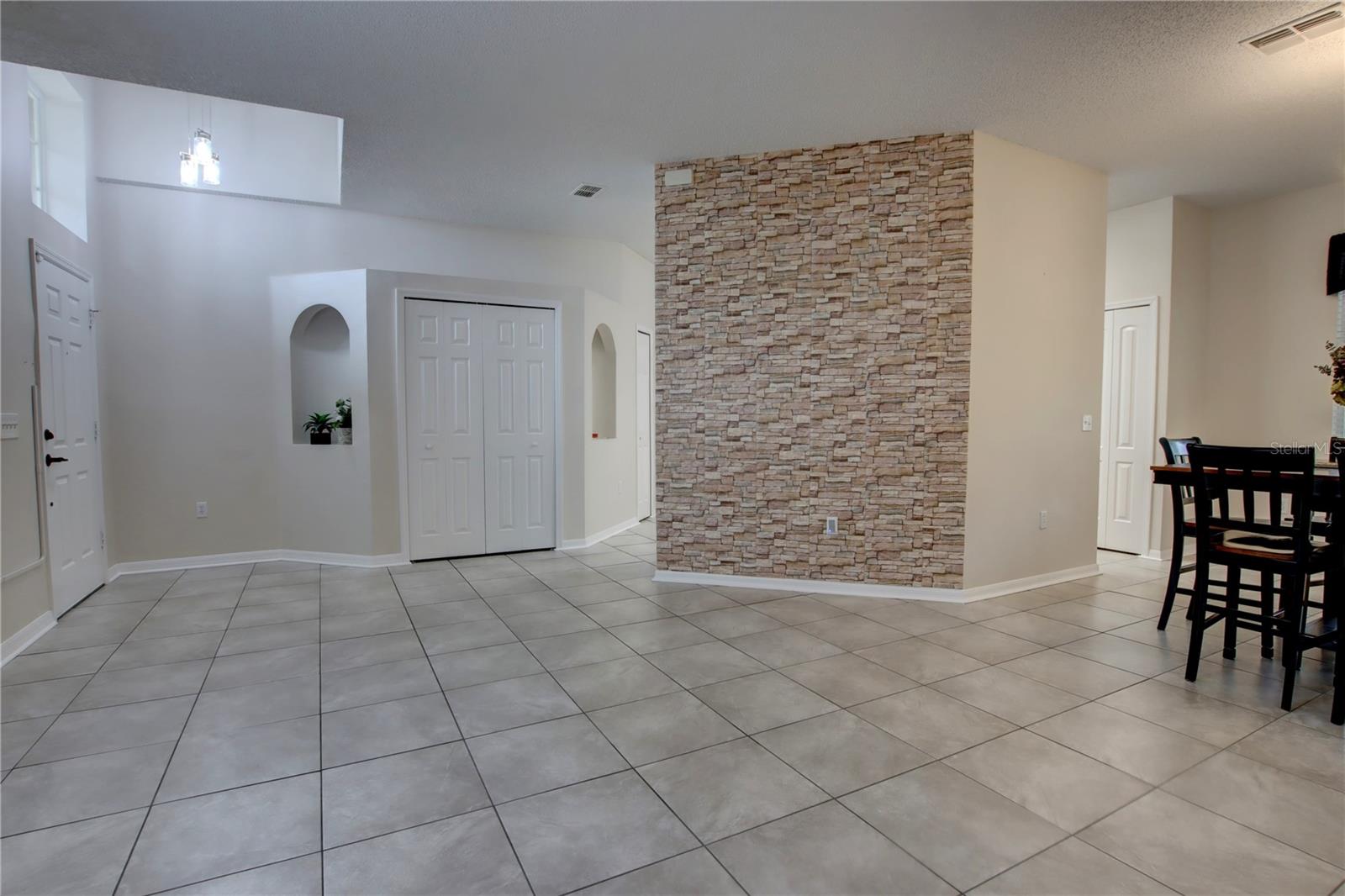 POINCIANA VILLAGE 01 NEIGHBORHOOD 01 SOUTH - Residential