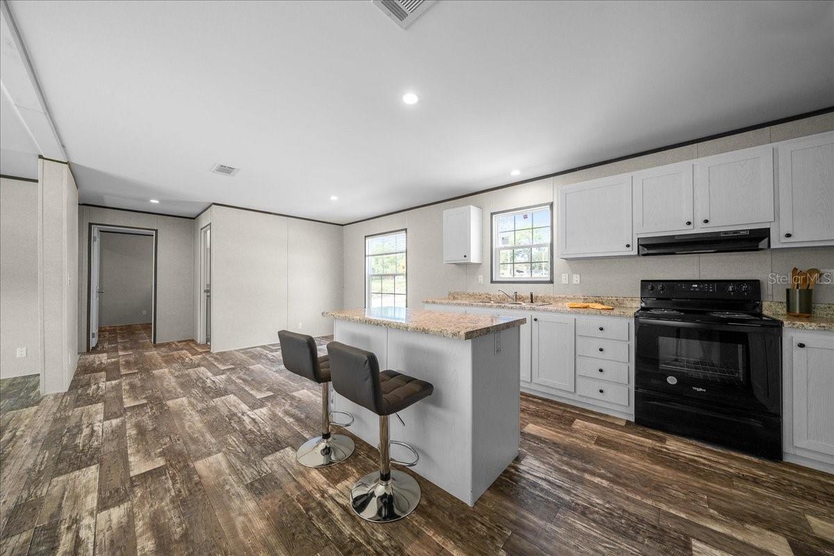 TRIPLE CROWN FARMS UN 11 - Residential