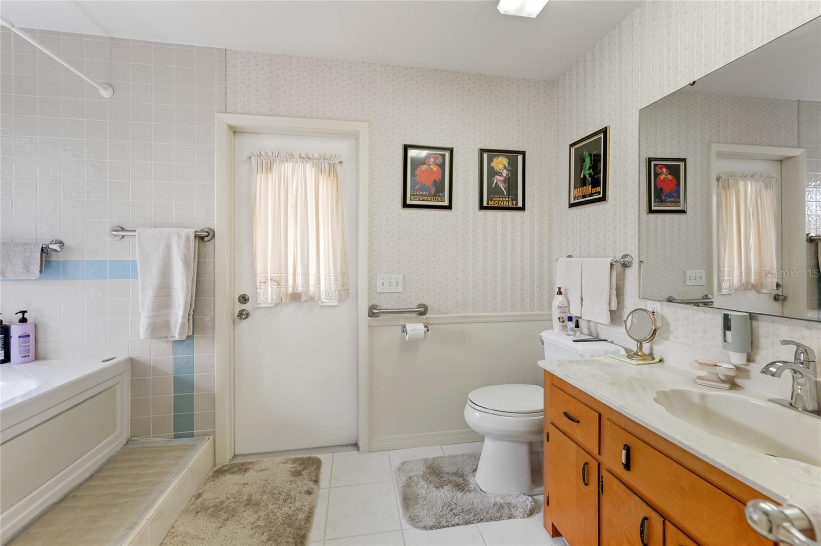 CORAL SHORES EAST UNIT IV - Residential