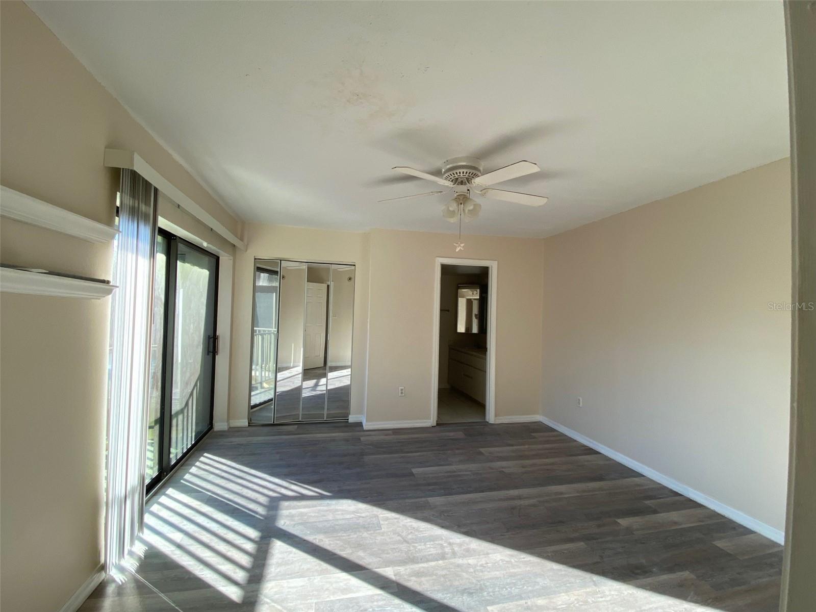 LEESBURG ROYAL OAK ESTATES SUB - Residential