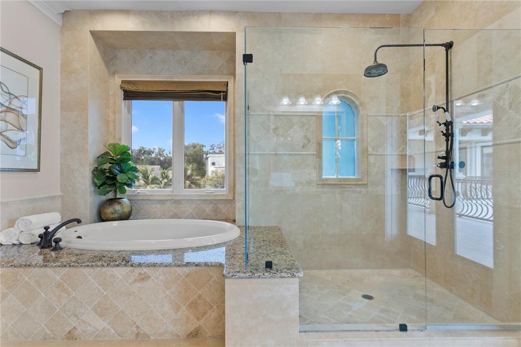 DAVIS ISLANDS PB10 PG52 TO 57 - Residential