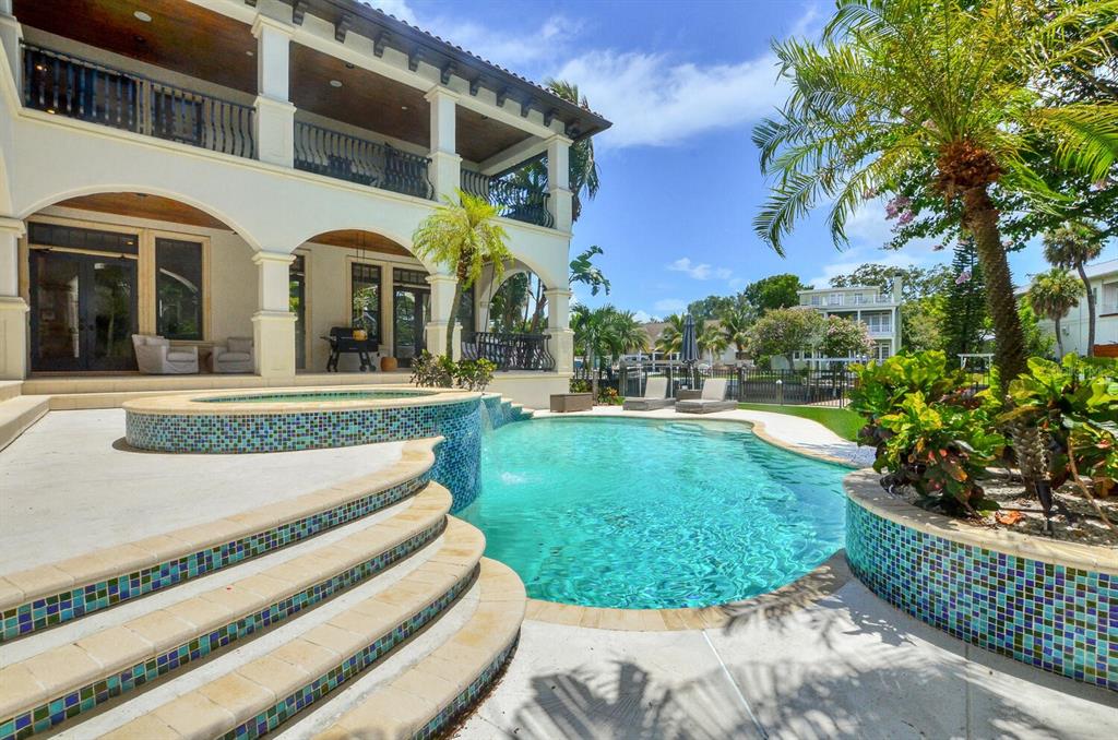 DAVIS ISLANDS PB10 PG52 TO 57 - Residential