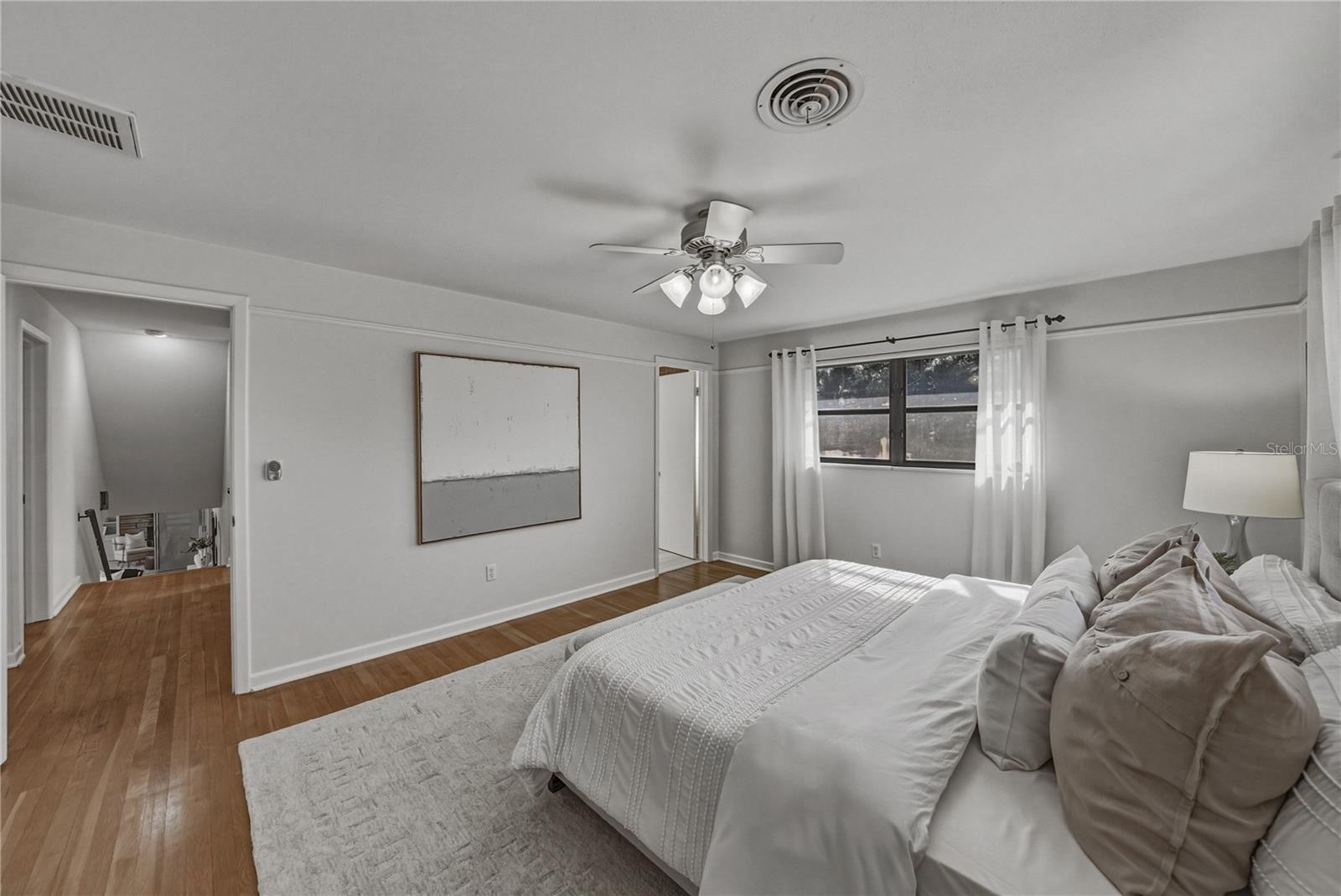 LAUREL HILL - Residential