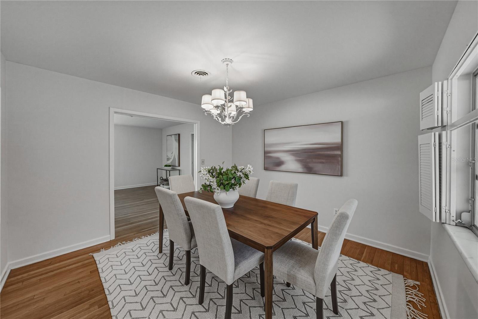 LAUREL HILL - Residential