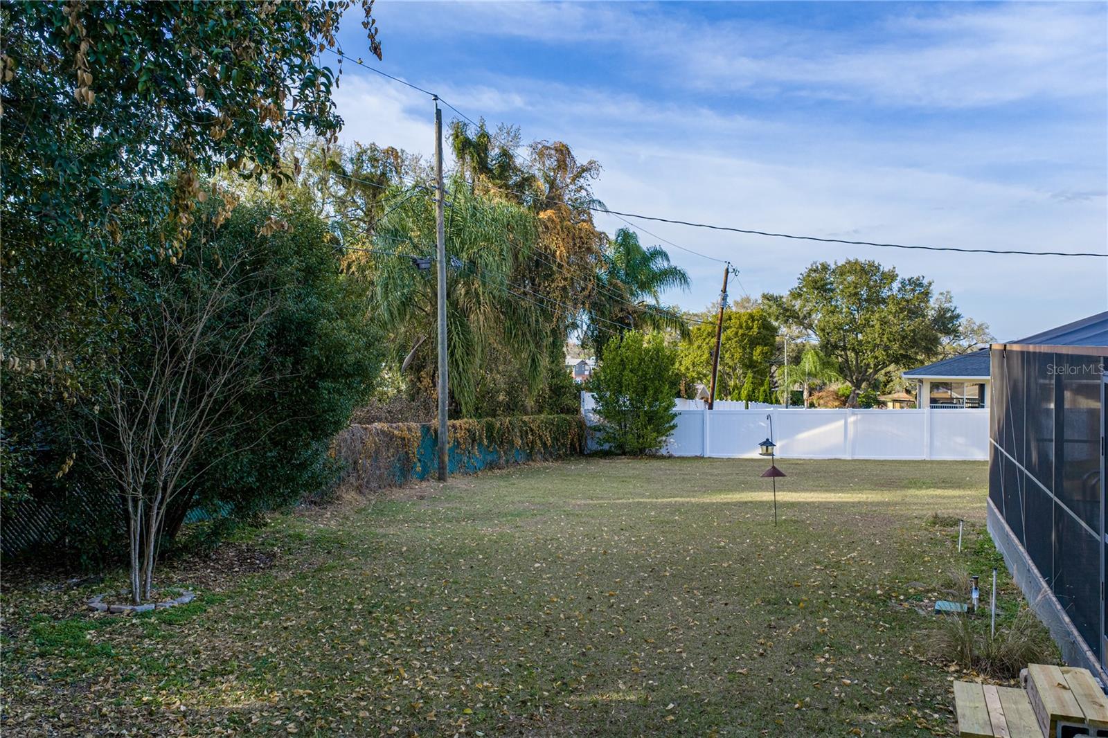 LAUREL HILL - Residential