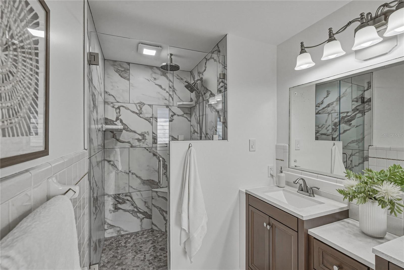 LAUREL HILL - Residential