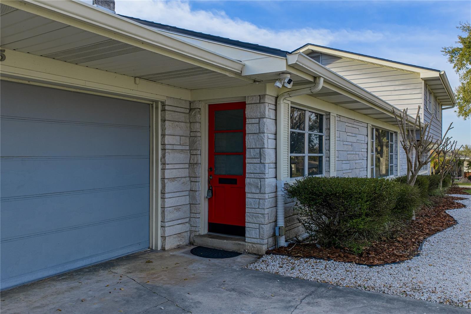 LAUREL HILL - Residential