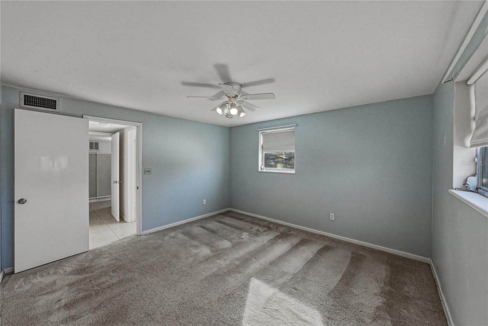 LAUREL HILL - Residential